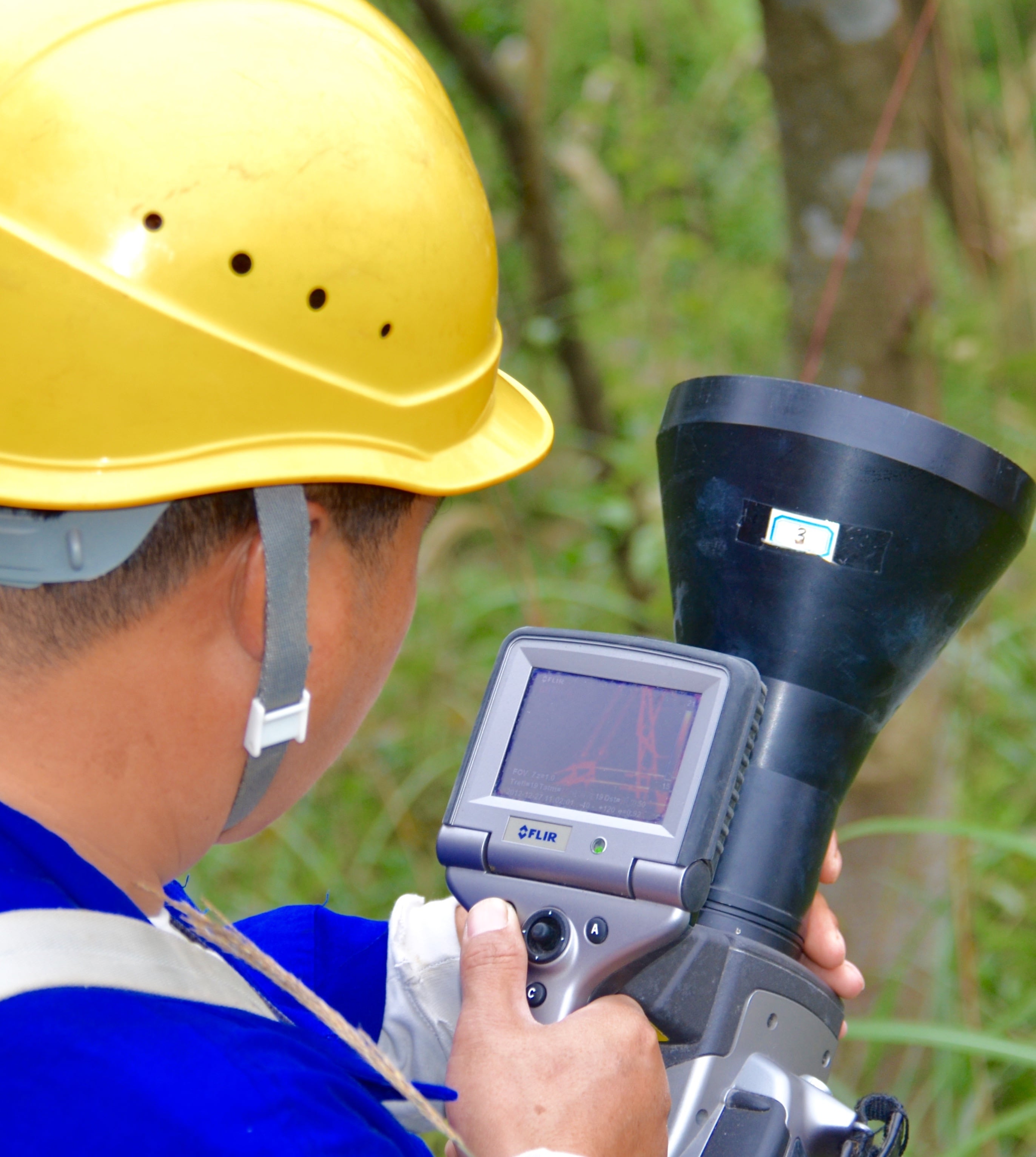 IR-thermographic-evaluation- IR-thermographic-evaluation- IR thermographic evaluation during daytime can be complicated by ambient conditions. corona camera Using Corona Cameras to Inspect Composite Insulators IR thermographic evaluation