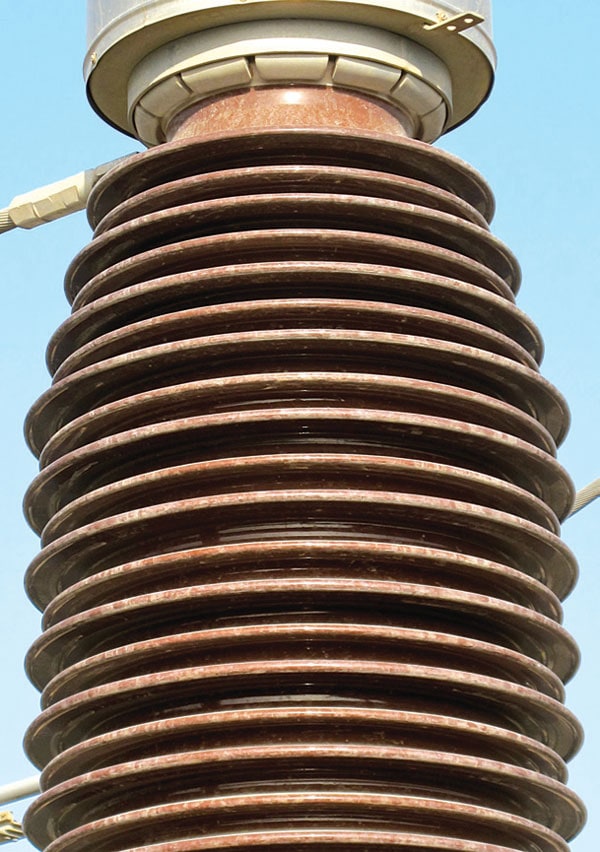 Polluted porcelain and silicone insulators will experience different salt dissolution processes on their surfaces under the same wetting conditions.