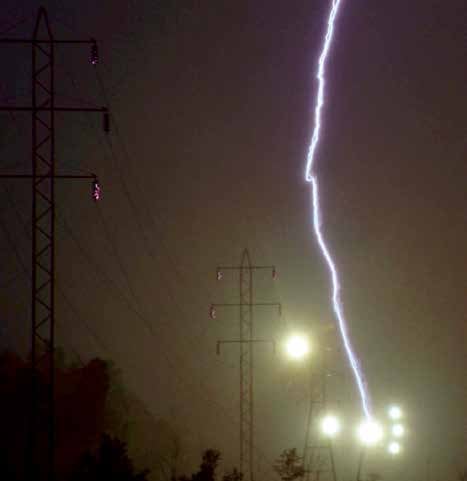 Topic-1-May-11_thunder Topic-1-May-11_thunder Switching & Lightning Protection of Overhead Lines Using Externally Gapped Line Arresters egla Switching & Lightning Protection of Overhead Lines Using Externally Gapped Line Arresters Topic 1 May 11 thunder